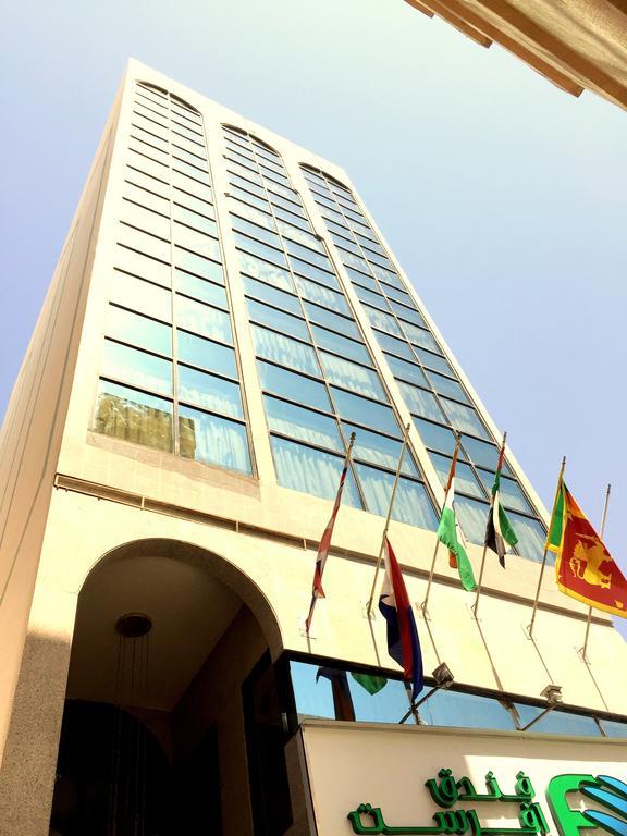 Everest International Hotel Dubai Buitenkant foto